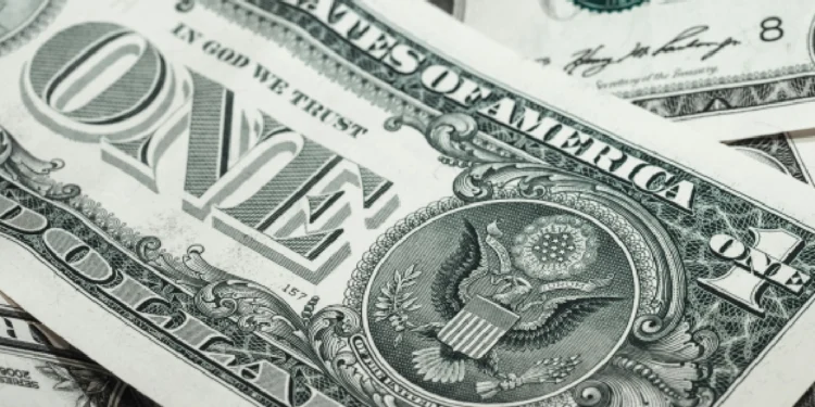 Com exceção do tarifaço, bolsa fica em alta e dólar atinge R$ 5,58