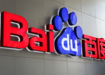 Baidu e Uber estabelecem colaboração para introduzir robotáxis na Ásia e no Oriente Médio