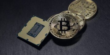 A empresa de Trump solicita autorização para lançar um ETF híbrido de Bitcoin e altcoins