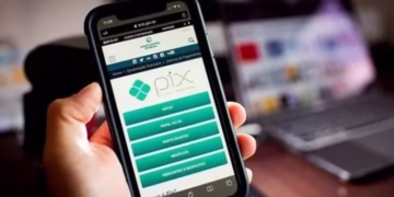 O uso frequente de dinheiro em espécie tem diminuído com o Pix, aponta pesquisa do Google