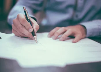 Due Diligence em M&A: O Segredo Por Trás das Grandes Aquisições (e dos Grandes Fracassos)