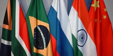 BRICS cria sistema de pagamento mundial baseado no Pix para diminuir a dependência do dólar