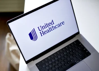 Warren Buffett adquire US$ 1,6 bilhão em ações da UnitedHealth
