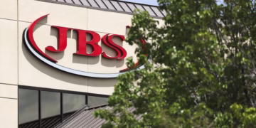 A JBS (JBSS32) investirá US$ 100 milhões na expansão de suas operações nos Estados Unidos