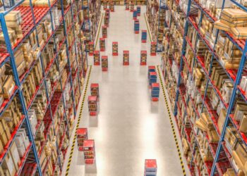 Brasil bate recorde no mercado logístico e supera 40 milhões de m²: agro e indústria se destacam na demanda por galpões
