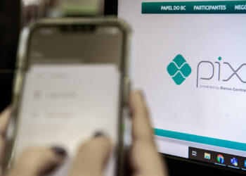 Pix gera economia de R$ 106,7 bilhões aos brasileiros, aponta estudo