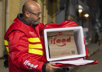 iFood divulga que fará investimentos diretos de R$ 17 bilhões no Brasil até março de 2026