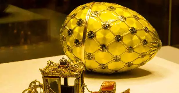 Gemfields vendeu a empresa produtora dos ovos Fabergé por 50 milhões de dólares