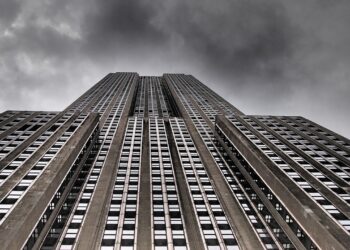 KNSC11 eleva os lucros em 10%, expande os dividendos e divulga novos investimentos