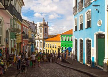 Bahia ultrapassa média e registra aumento superior a 60% na chegada de turistas internacionais