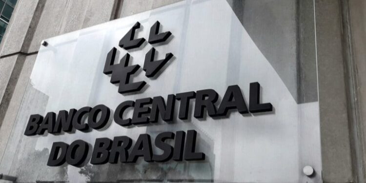 Banco Central lança nova fase do Drex sem Blockchain e levanta debate sobre futuro da moeda digital brasileira