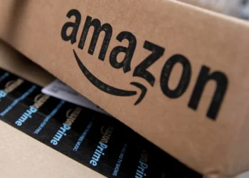 A Amazon destinará US$ 1 bilhão para elevar salários e diminuir despesas com a saúde de seus colaboradores