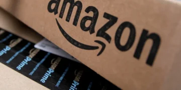 A Amazon destinará US$ 1 bilhão para elevar salários e diminuir despesas com a saúde de seus colaboradores