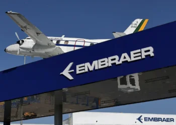 Após a aquisição da Latam, as ações da Embraer (EMBR3) dispararam