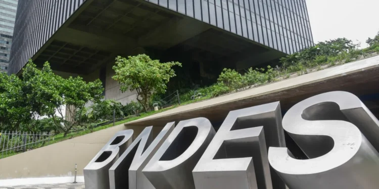 BNDES aprova empréstimo de US$ 71,4 milhões para empresa chilena da Alupar