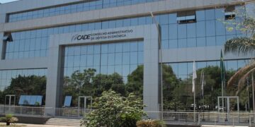 Cade aprova fusão de duas das principais distribuidoras de insumos farmacêuticos do Brasil
