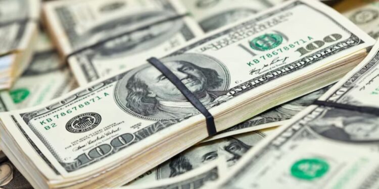Dólar elevado?  Compreenda o que significa e como afeta sua vida