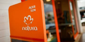 Natura fecha acordo para vender Avon International por apenas 1 libra