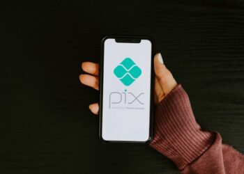 Colômbia introduz sistema de pagamento baseado no Pix