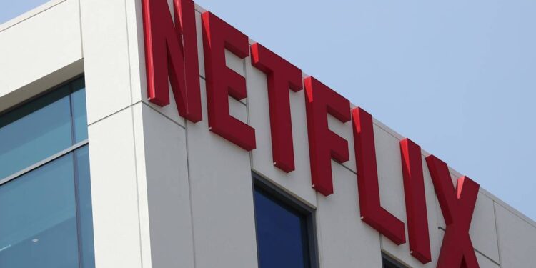 Netflix divulga desdobramento de ações e impulsiona preços no after hours de Nova York