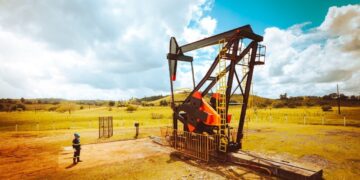 A PetroReconcavo finalizou a venda de sete concessões para a Mandacaru Energia