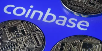 Coinbase Aposta Alto: A Maior Compra de Stablecoin?