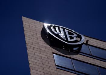 Warner recusa proposta da Paramount por valor considerado insuficiente