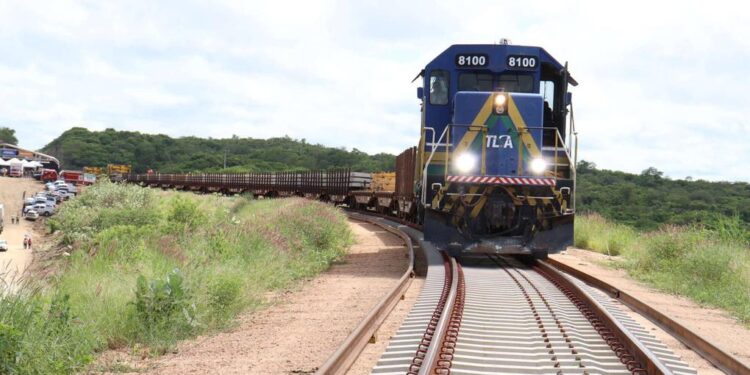 Transnordestina obtém permissão para realizar o transporte de cargas entre os estados do Piauí e Ceará