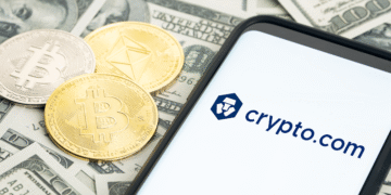 A Crypto.com solicita autorização federal à Office of the Comptroller of the Currency (OCC) e se une a grandes empresas do setor cripto na busca por um charter bancário