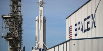 SpaceX realiza transações de aproximadamente US$ 134 milhões em Bitcoin: indício de reestruturação ou venda imediata?