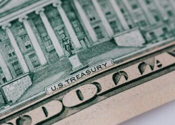 Com a redução das tensões entre Estados Unidos e China, o dólar caiu para R$ 5,46