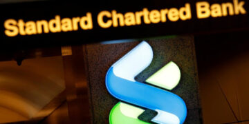 Previsão preocupante: a Standard Chartered considera que a queda do Bitcoin para menos de US$ 100.000 é “inevitável” — e indica o que pode acontecer a seguir