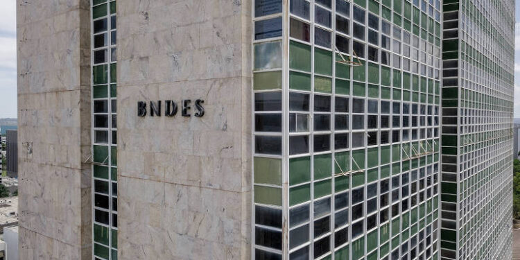 BNDES aprova R$ 107,6 milhões para que a EMS expanda seu centro de pesquisa