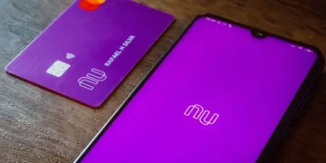 Nubank apresenta seguro para proteger contra fraudes realizadas após furto de celular ou cartão