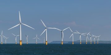 Ceará contará com R$ 22 bilhões em novos parques de energia solar e eólica para fornecer energia a data centers