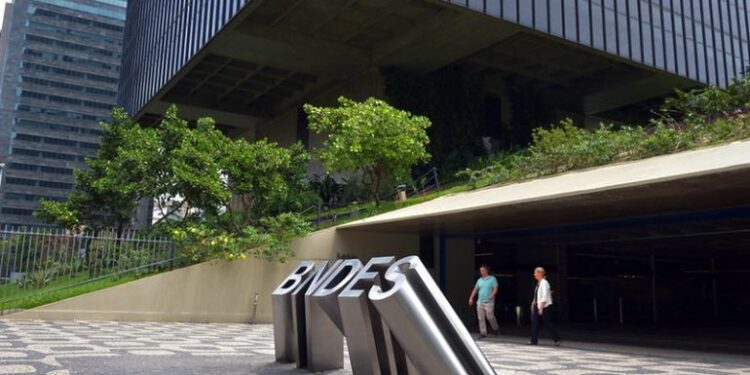 BNDES, Bradesco e Fundo Ecogreen estabelecem uma certificadora de carbono no Brasil