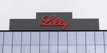 Eli Lilly é a primeira empresa farmacêutica a alcançar a marca de US$ 1 trilhão
