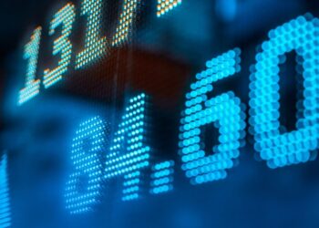 Após a divulgação do IPCA-15 e dos dados de emprego dos Estados Unidos, o Ibovespa atinge um novo recorde histórico