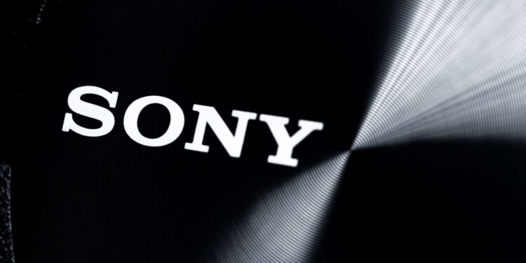A Sony aumentou sua previsão de lucro em 8%, mencionando que as tarifas terão um impacto menor