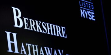 Berkshire surpreende ao investir na Alphabet, levantando questões sobre uma possível mudança de estratégia