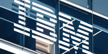 Com o crescimento da demanda por inteligência artificial, a IBM anunciou a aquisição da Confluent por US$ 11 bilhões