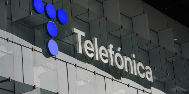 Telefônica adquire companhia de segurança digital por R$ 212 milhões