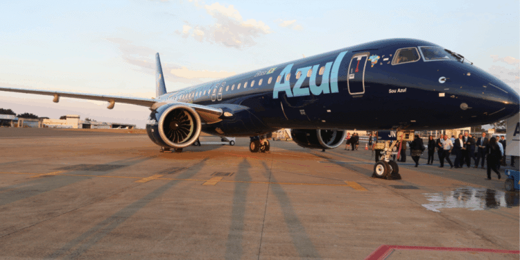 Após uma significativa diluição devido à nova oferta de ações, a Azul (AZUL54) encerrou o dia com uma queda de 26%