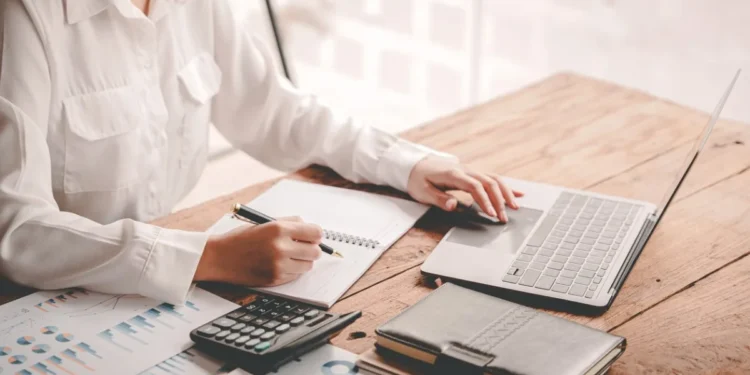 O SNFF11 teve um lucro 12,2% maior e distribui dividendos mensais de 1,47%; confira o valor