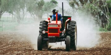 Fiagro OIAG11 aplica em CRI com CDI + 3,6%, visando crédito diversificado