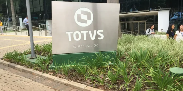Totvs (TOTS3) avança com alteração na alta direção e perspectiva positiva do BTG Pactual