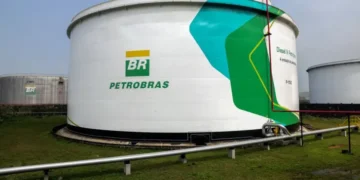A Petrobras comunica uma diminuição de 7,8% no valor do gás natural destinado às distribuidoras