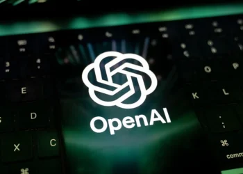 A diretora da OpenAI afirma que a receita excederá US$ 20 bilhões em 2025