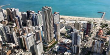 O mercado imobiliário de Fortaleza e Região Metropolitana finaliza o ano de 2025 com um VGV de R$ 8,7 bilhões