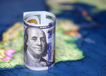 Com a diminuição das preocupações em relação à Venezuela, o dólar caiu para R$ 5,37